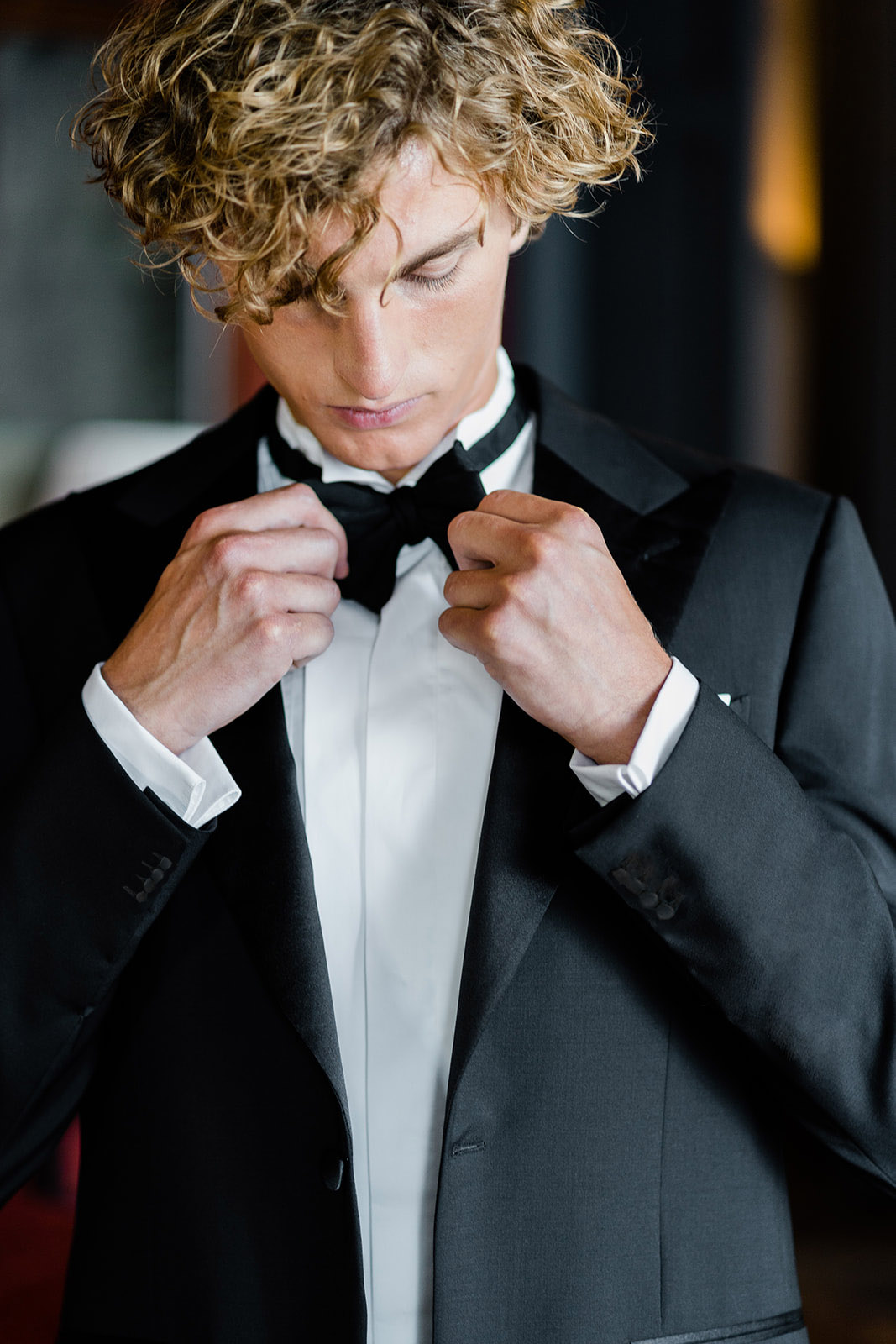 Banderari tuxedo at Villa Astor in Sorrento, photographed by Gabriele Malagoli