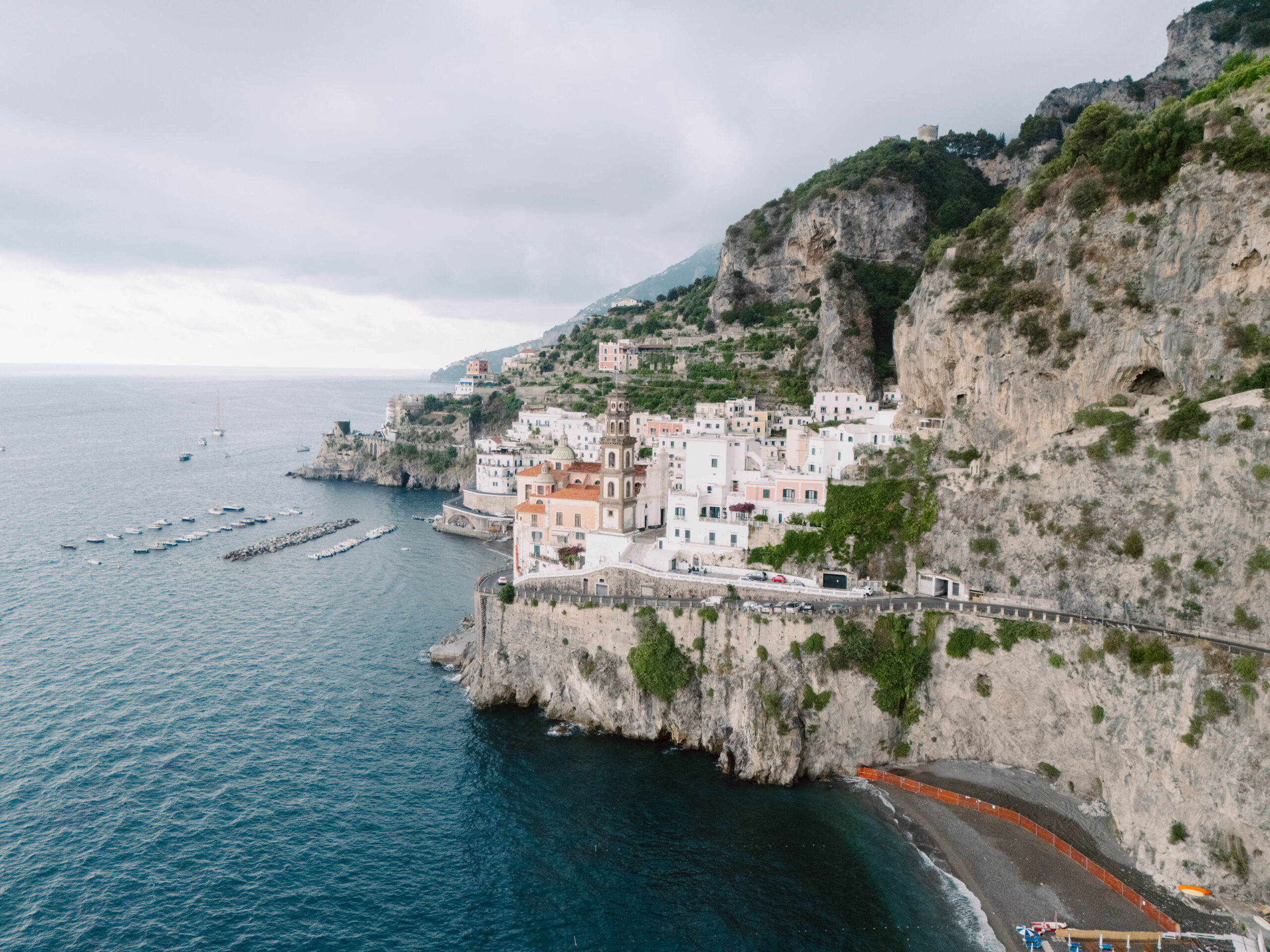 La costa di Ravello, contesto del matrimonio di Ana ed Edoardo