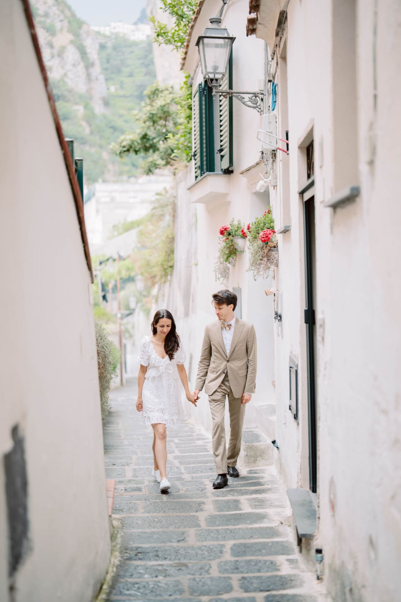 Ana ed Edoardo tra i vicoli di Ravello