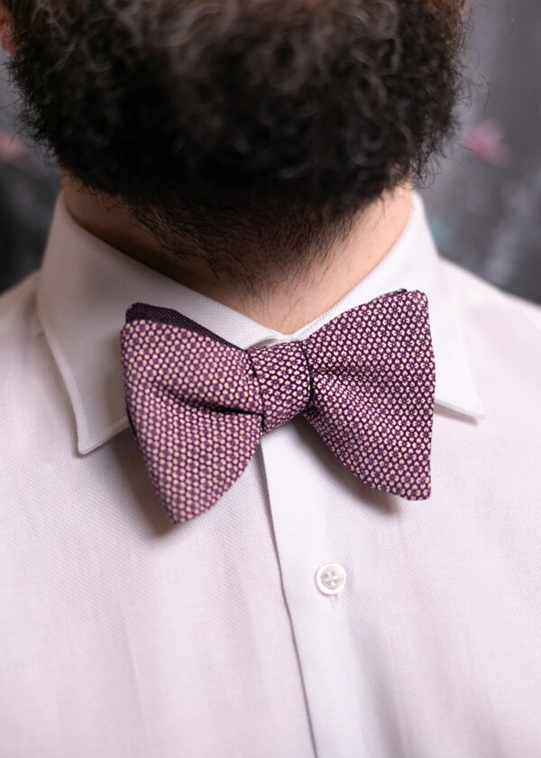 Tailoring bow tie for men - Japanese silk made from a vintage purple floral micro-pattern kimono 100% Made in Italy