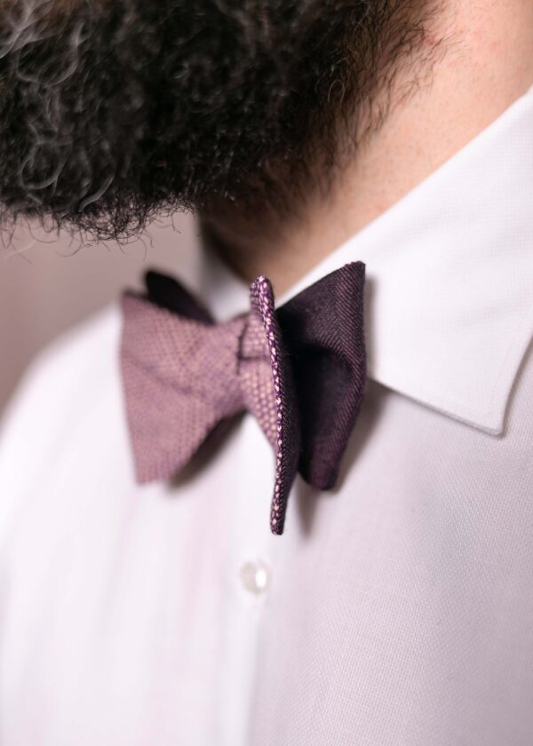 Tailoring bow tie for men - Japanese silk made from a vintage purple floral micro-pattern kimono 100% Made in Italy