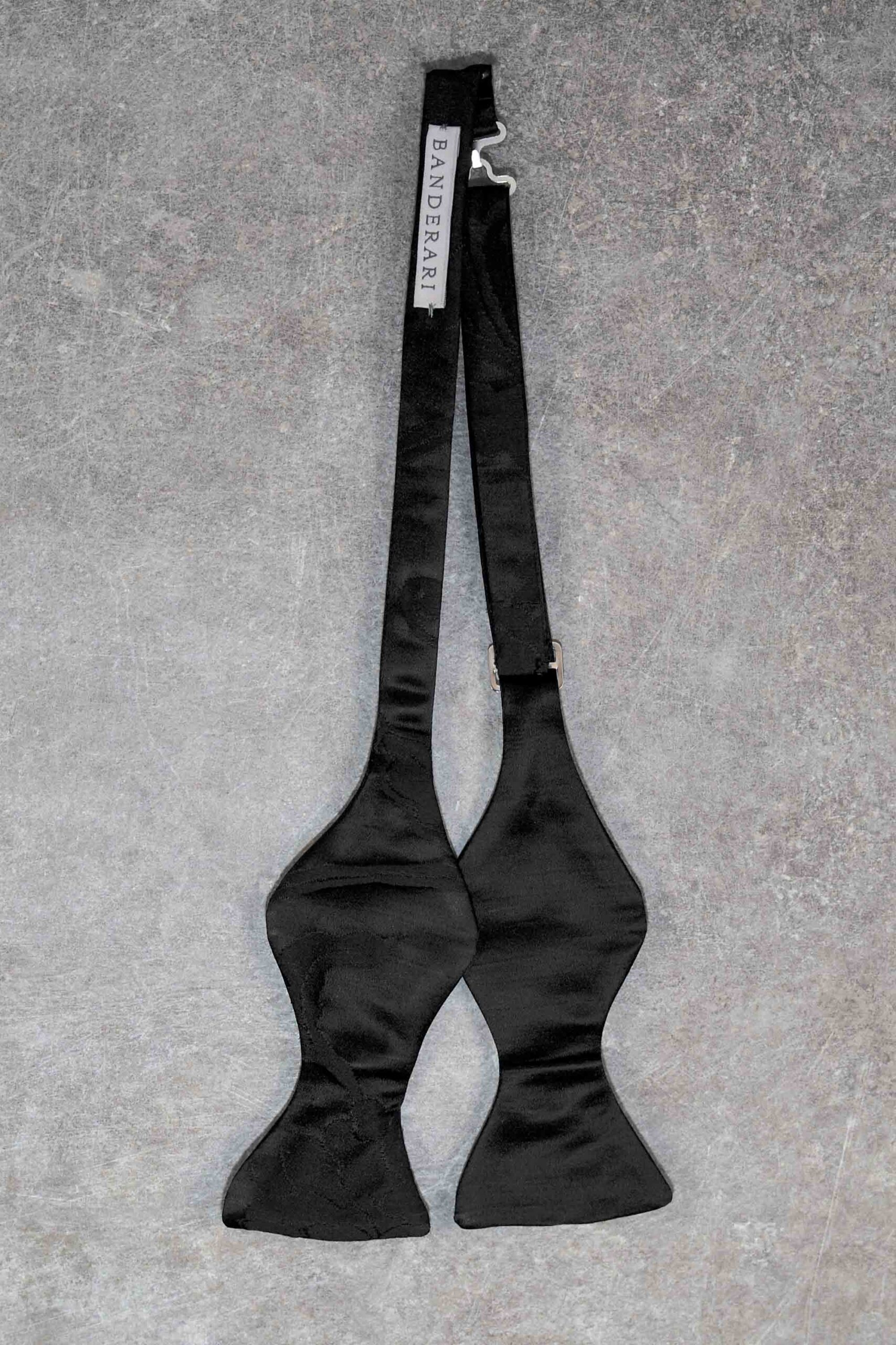 Japanese silk black selftie bow tie