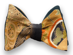 The Banderari Saimei bow tie from the Shibusa collection