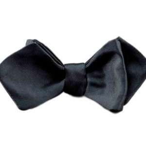 Diamond-shaped bow tie - Silk mikado black - Elegant bow tie 100% Made in Italy ideal for groom with tuxedo