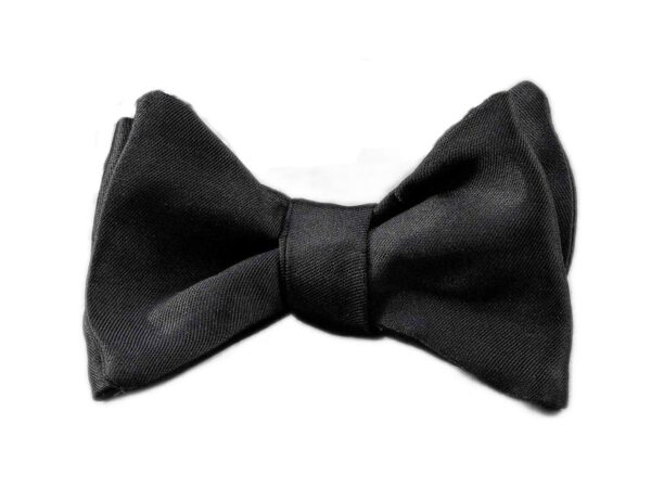 Tailored bow tie for men - Mikado black silk - Elegant bow tie 100% Made in Italy ideal for groom with tuxedo