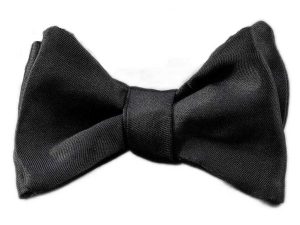 Papillon da uomo da annodare sartoriale - Seta mikado nero - Elegante farfallino da cerimonia 100% Made in Italy ideale per lo sposo con smoking