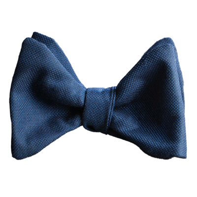 Papillon uomo di lusso blu da annodare con un esclusivo tessuto Scabal con frammenti di diamante di Anversa. Farfallino uomo cerimonia blu