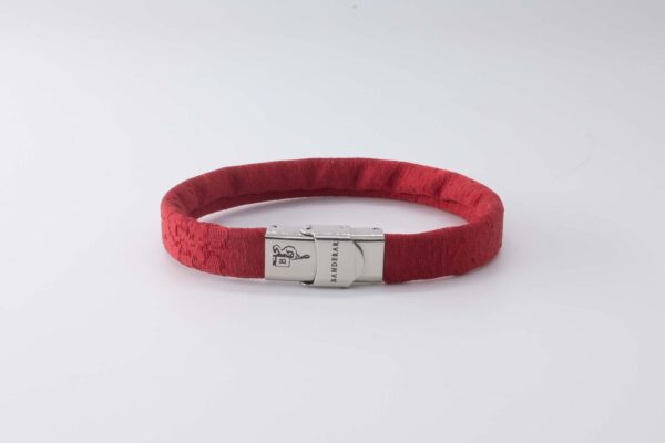 Braccialetto B Band Shibusa realizzato con una esclusiva seta giapponese floreale damascato tono su tono rosso