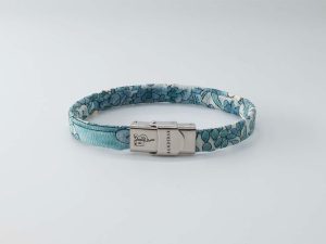 Bracelet B Band Shibusa made with an exclusive Japanese silk light blue landscape floral flowers white and blue