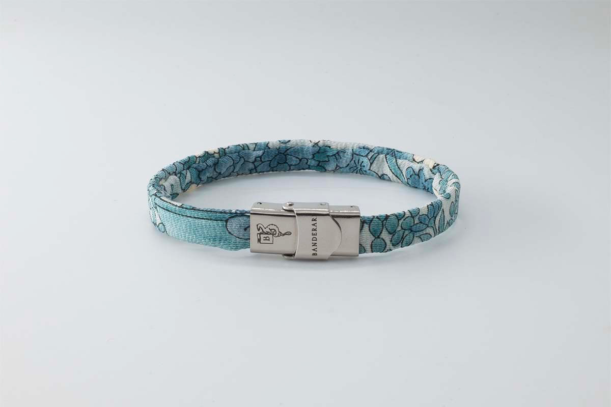 Bracelet B Band Shibusa made with an exclusive Japanese silk light blue landscape floral flowers white and blue