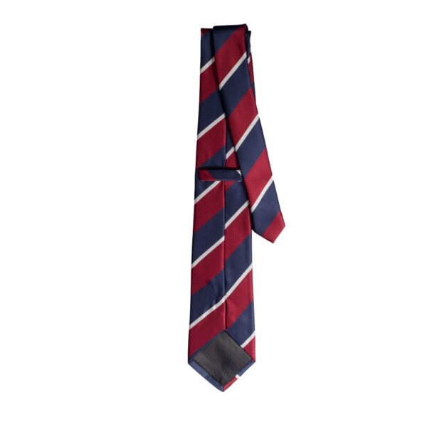 Cravatta regimental rosso blu e bianco in twill di seta tre pieghe realizzata a mano in Italia. Cravatta a strisce 3 pieghe