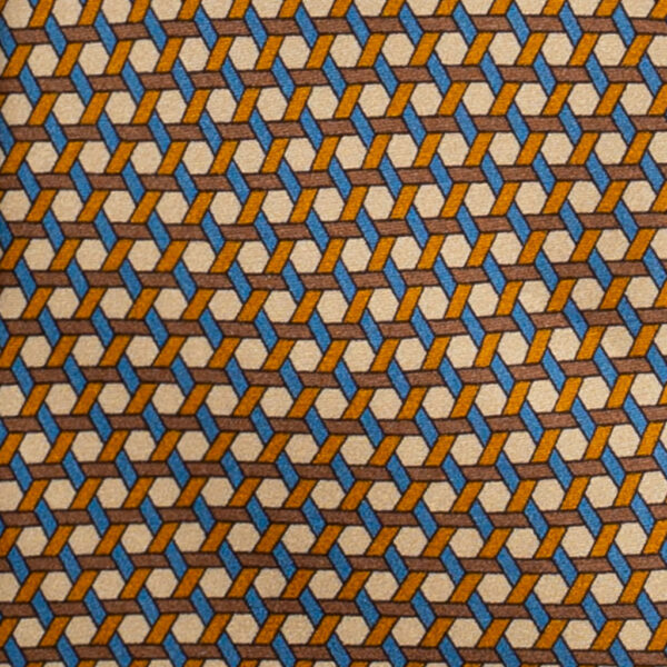 Cravatta fantasia geometrica giallo azzurro e marrone in raso di seta tre pieghe realizzata a mano in Italia. Cravatta geometrica 3 pieghe di alta qualità