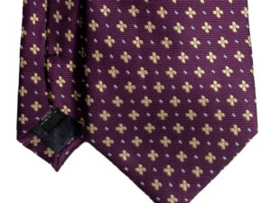 Cravatta viola micro fantasia oro e lilla in twill di seta tre pieghe realizzata a mano in Italia. Cravatta viola micro fantasia 3 pieghe oro e lilla
