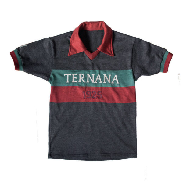 Maglia Ternana Vintage Style. Maglia Fere stile anni '60 in lana Heritage Collection delle Fere rossoverdi. Maglia stile retrò Banderari per Ternana Calcio